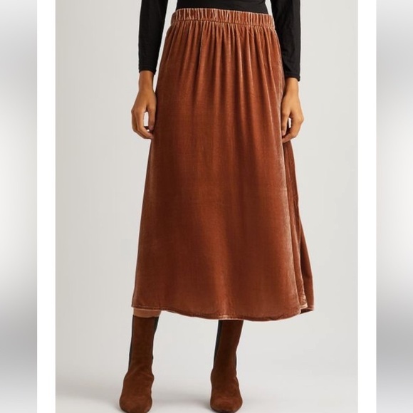 Eileen Fisher A-Line Midi Velvet Skirt - Picture 2 of 9